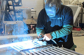 welding rigid weir panel