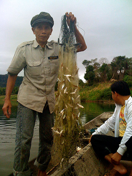 fishing-mekong fishing-mekong