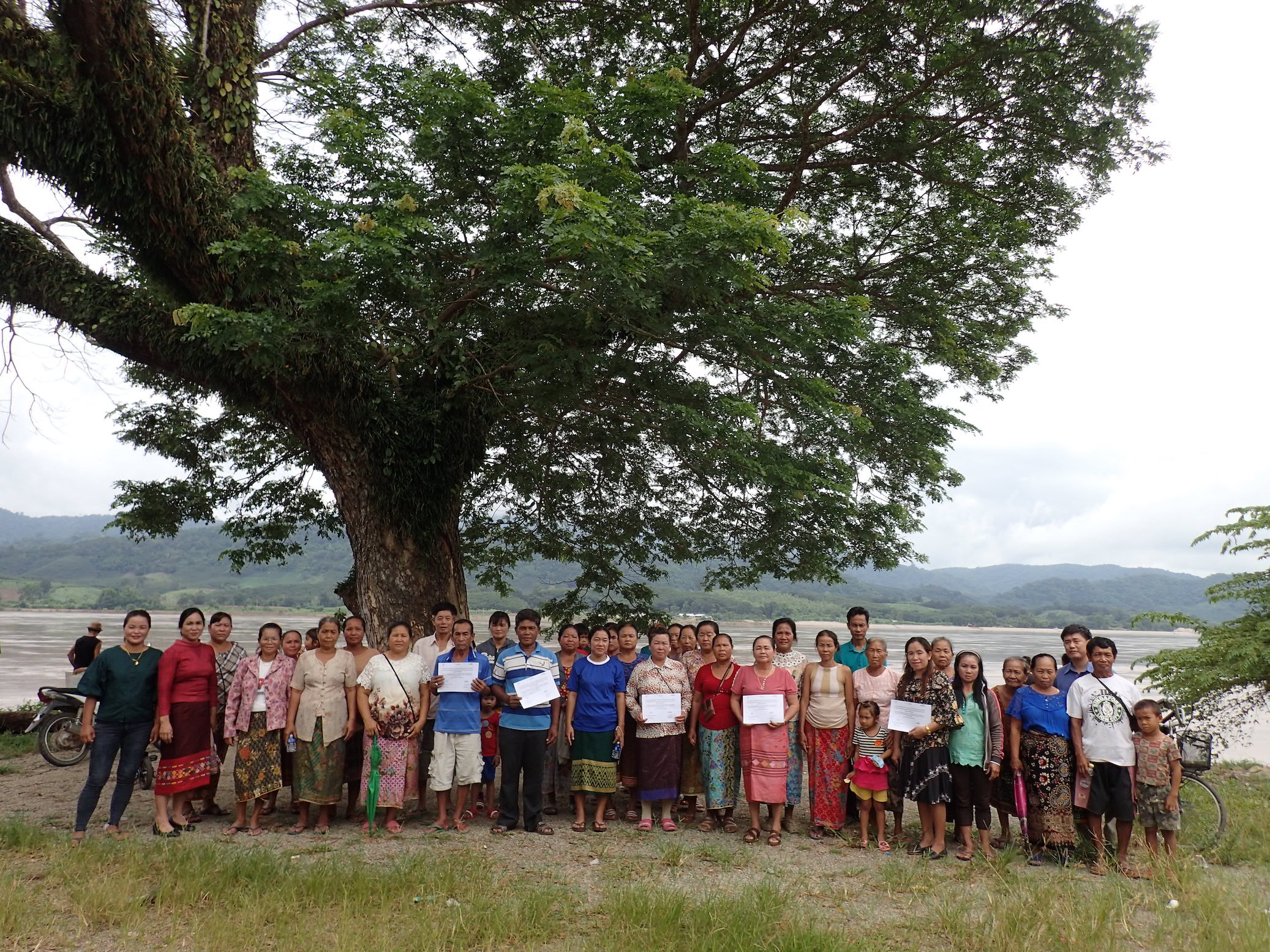 Community meeting participants in Sakai Village
